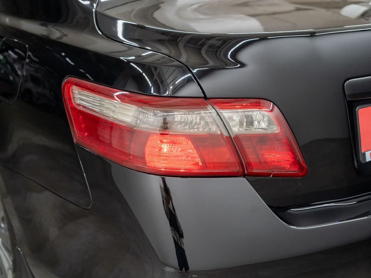 Toyota Camry 2008 - фото автомобиля