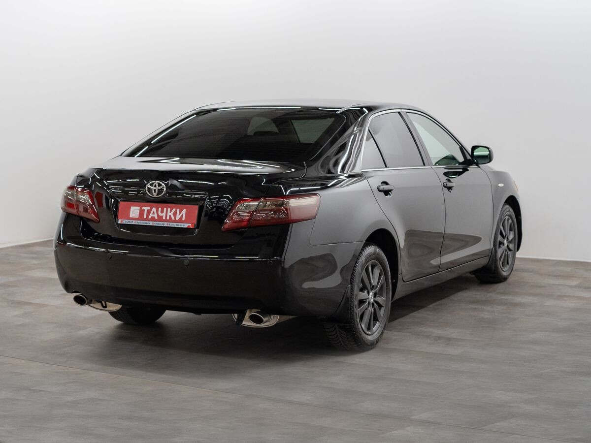 Toyota Camry 2008 - фото автомобиля