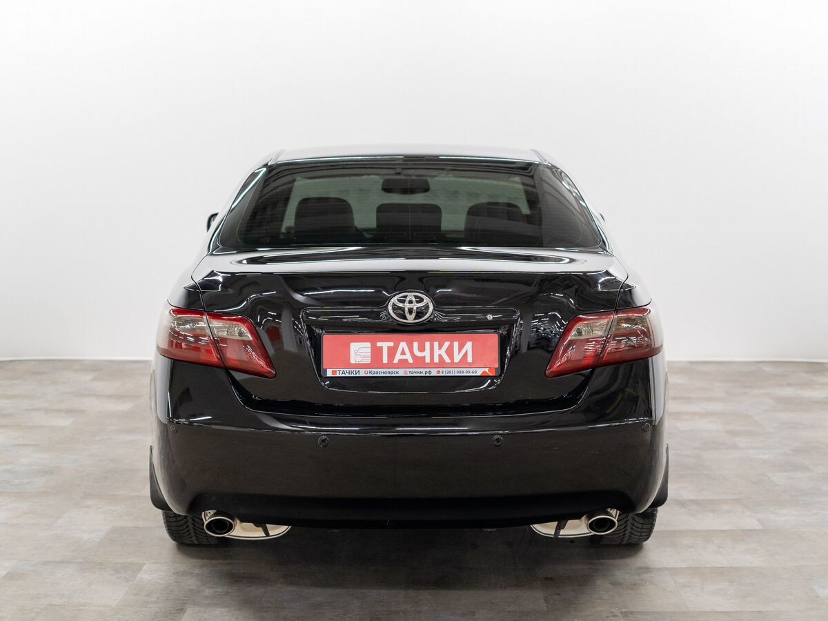 Toyota Camry 2008 - фото автомобиля
