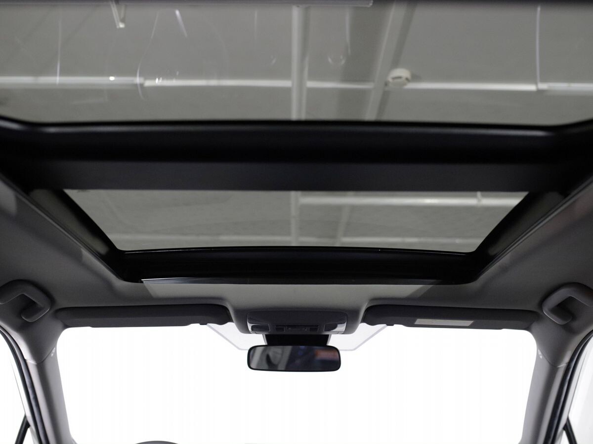 Toyota RAV4 2020 - фото автомобиля