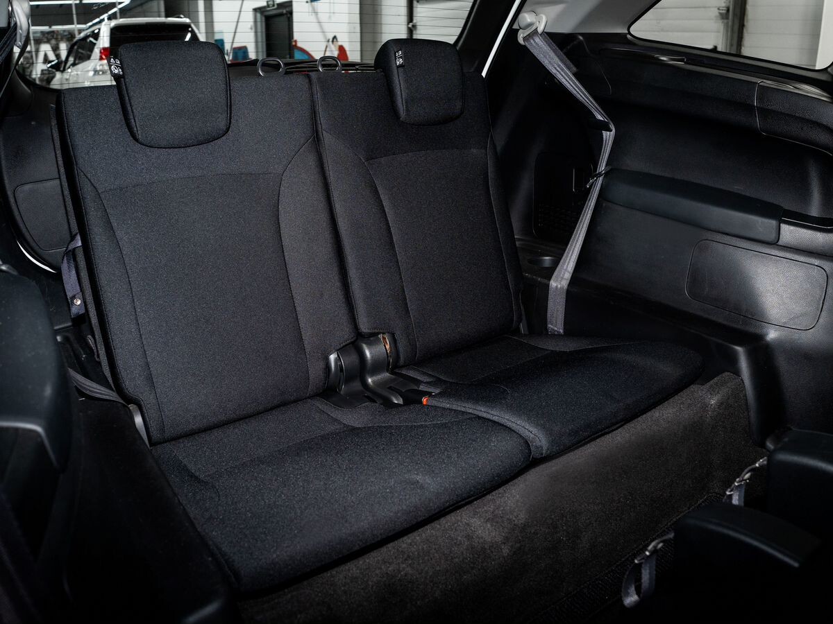 Honda Jade 2015 - фото автомобиля