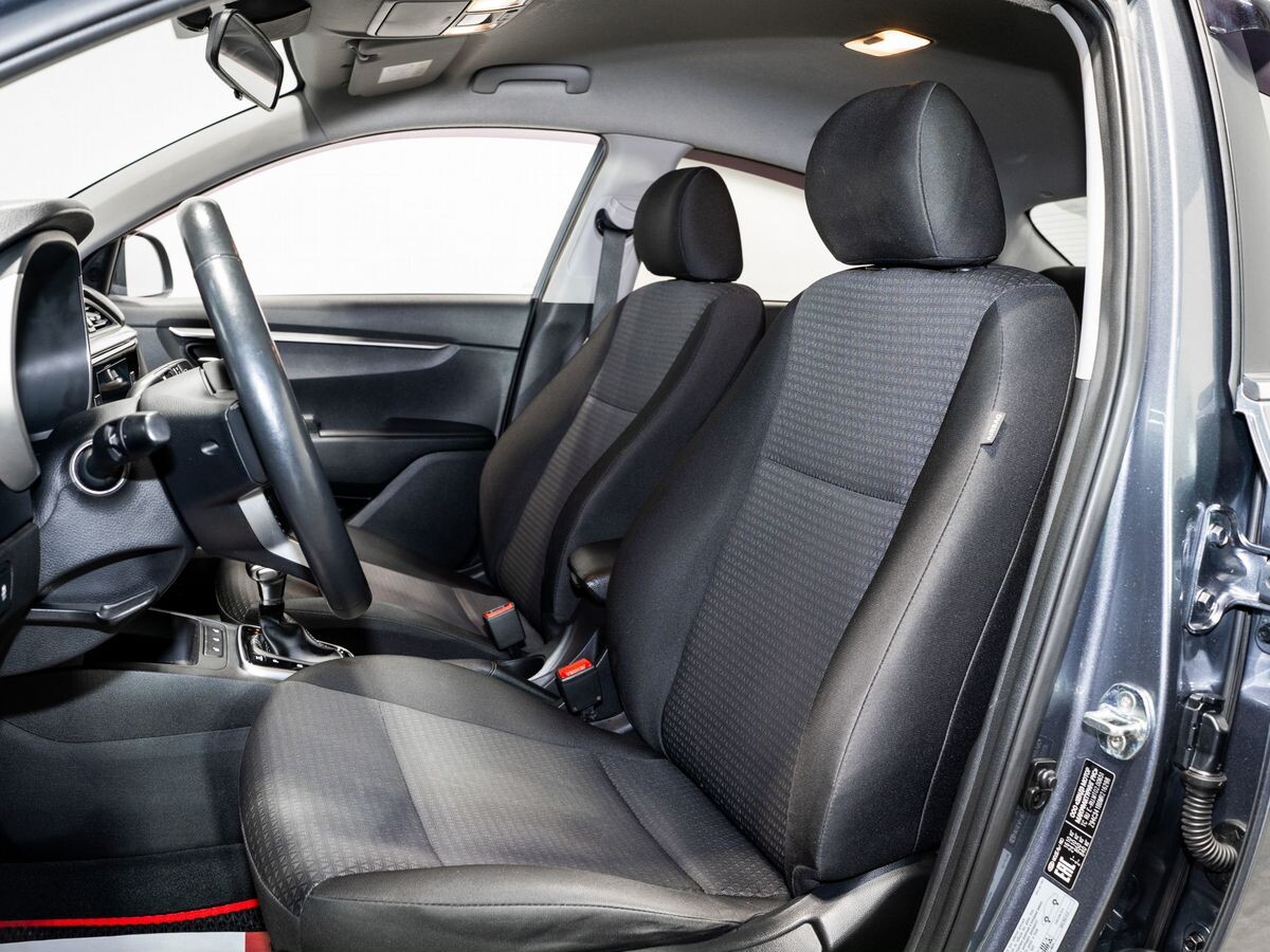 Kia Rio 2020 - фото автомобиля