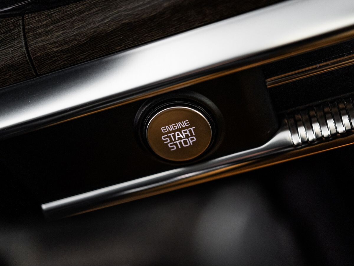 Kia K5 2021 - фото автомобиля