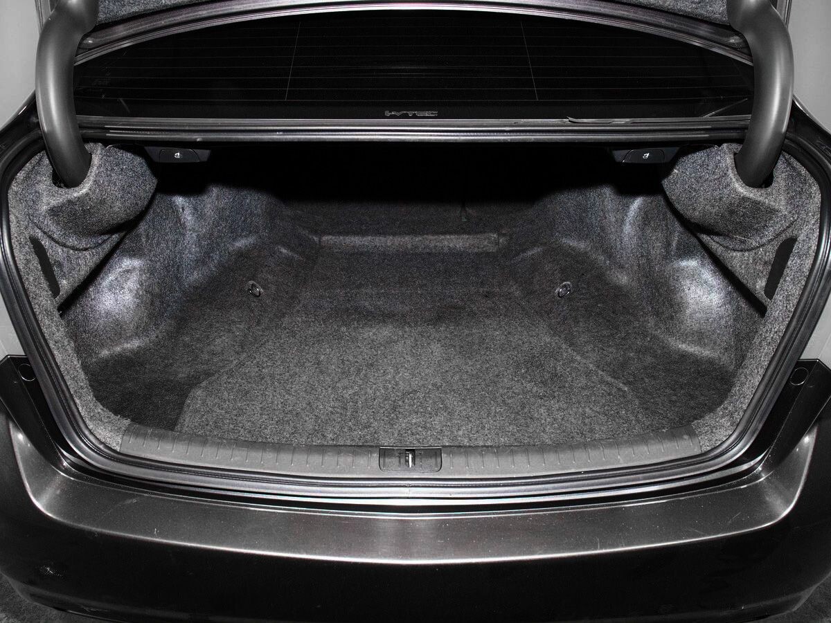 Honda Accord 2008 - фото автомобиля