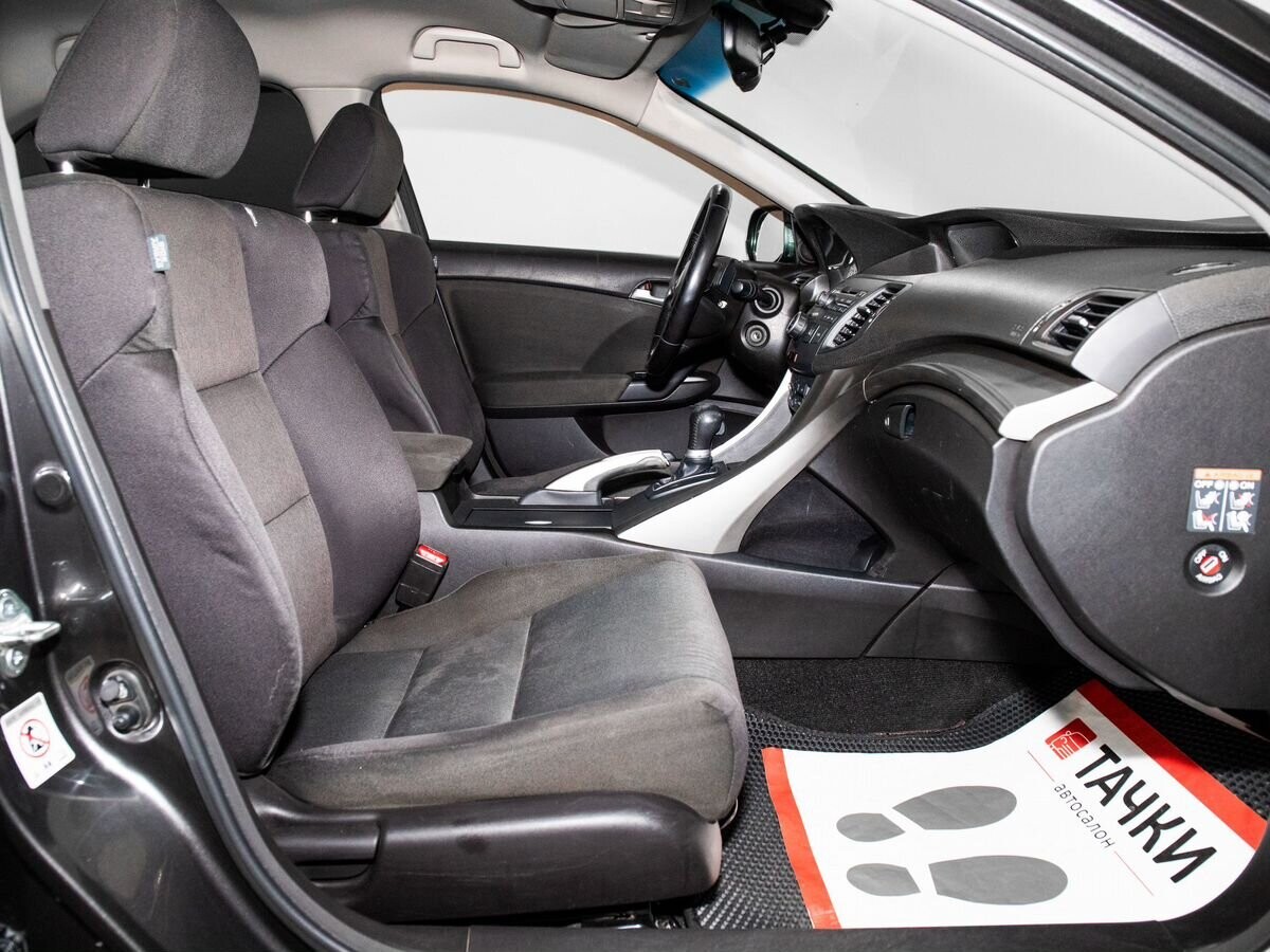 Honda Accord 2008 - фото автомобиля