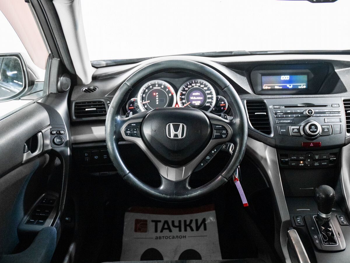 Honda Accord 2008 - фото автомобиля