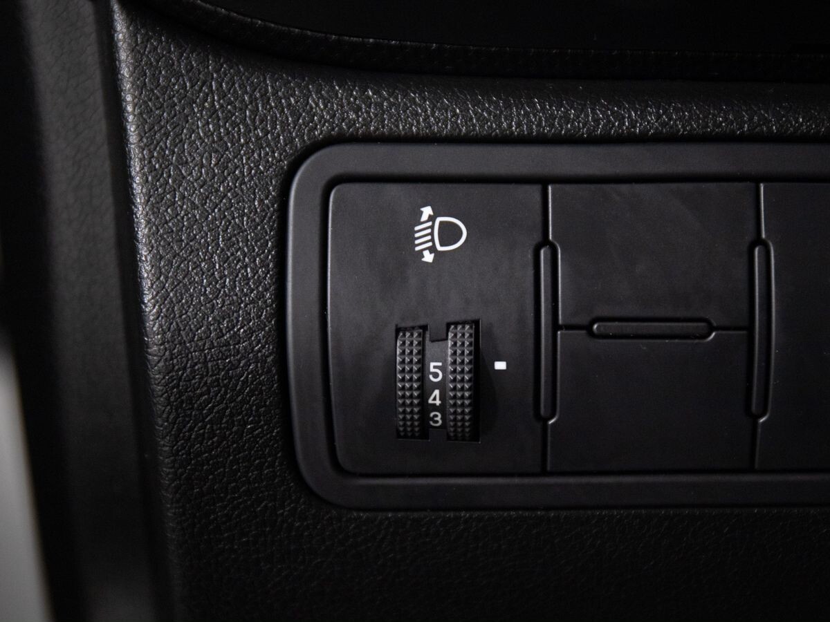 Hyundai Solaris 2016 - фото автомобиля