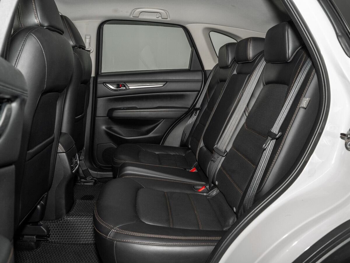 Mazda CX-5 2019 - фото автомобиля