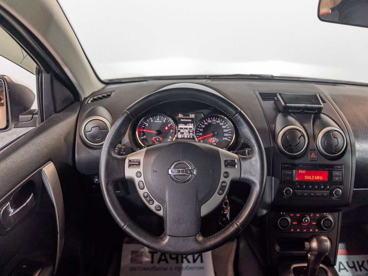 Nissan Qashqai 2012 - фото автомобиля