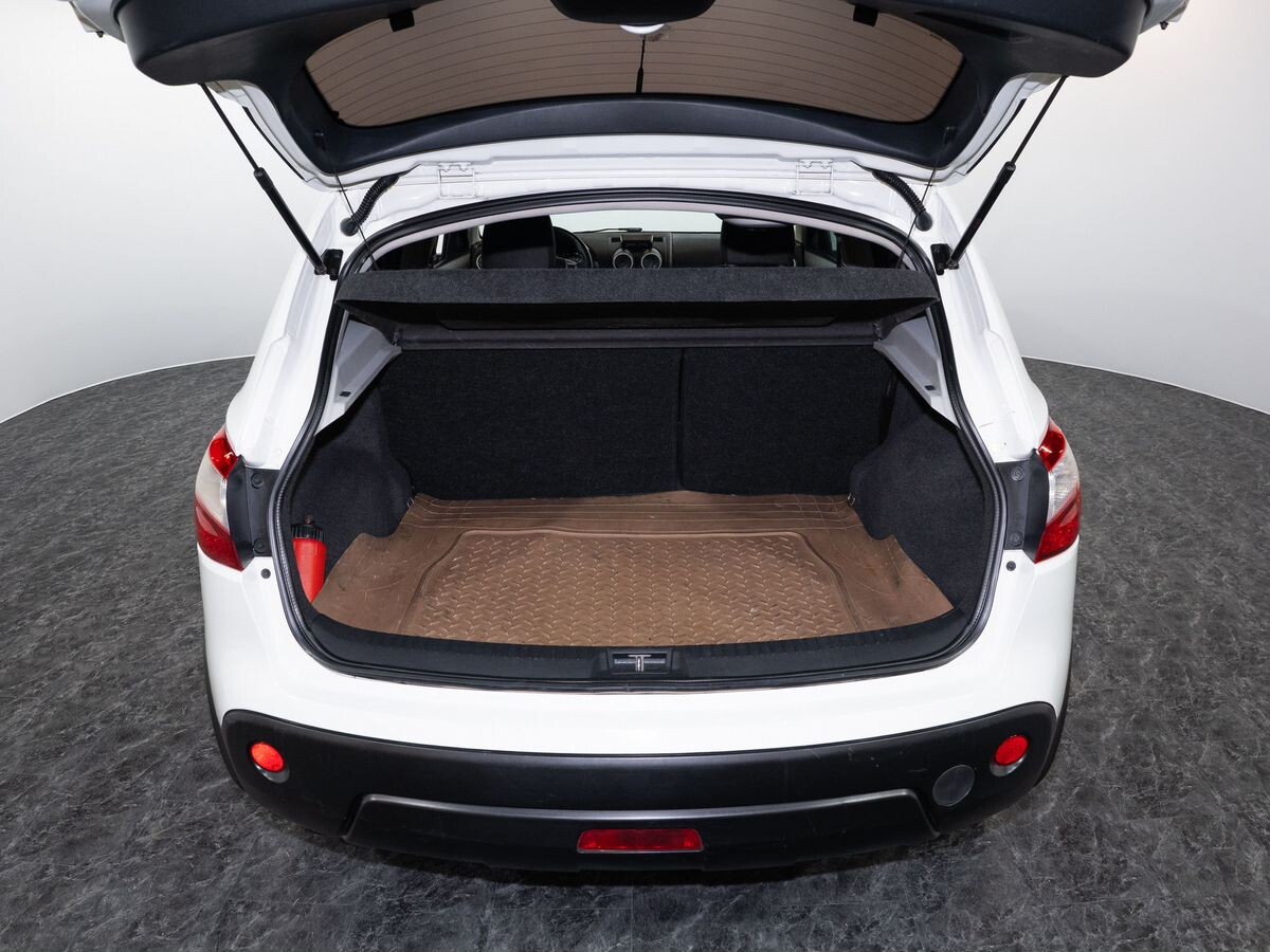 Nissan Qashqai 2012 - фото автомобиля