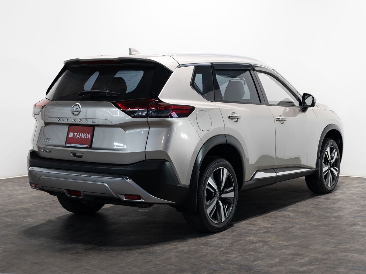 Nissan X-Trail 2021 - фото автомобиля