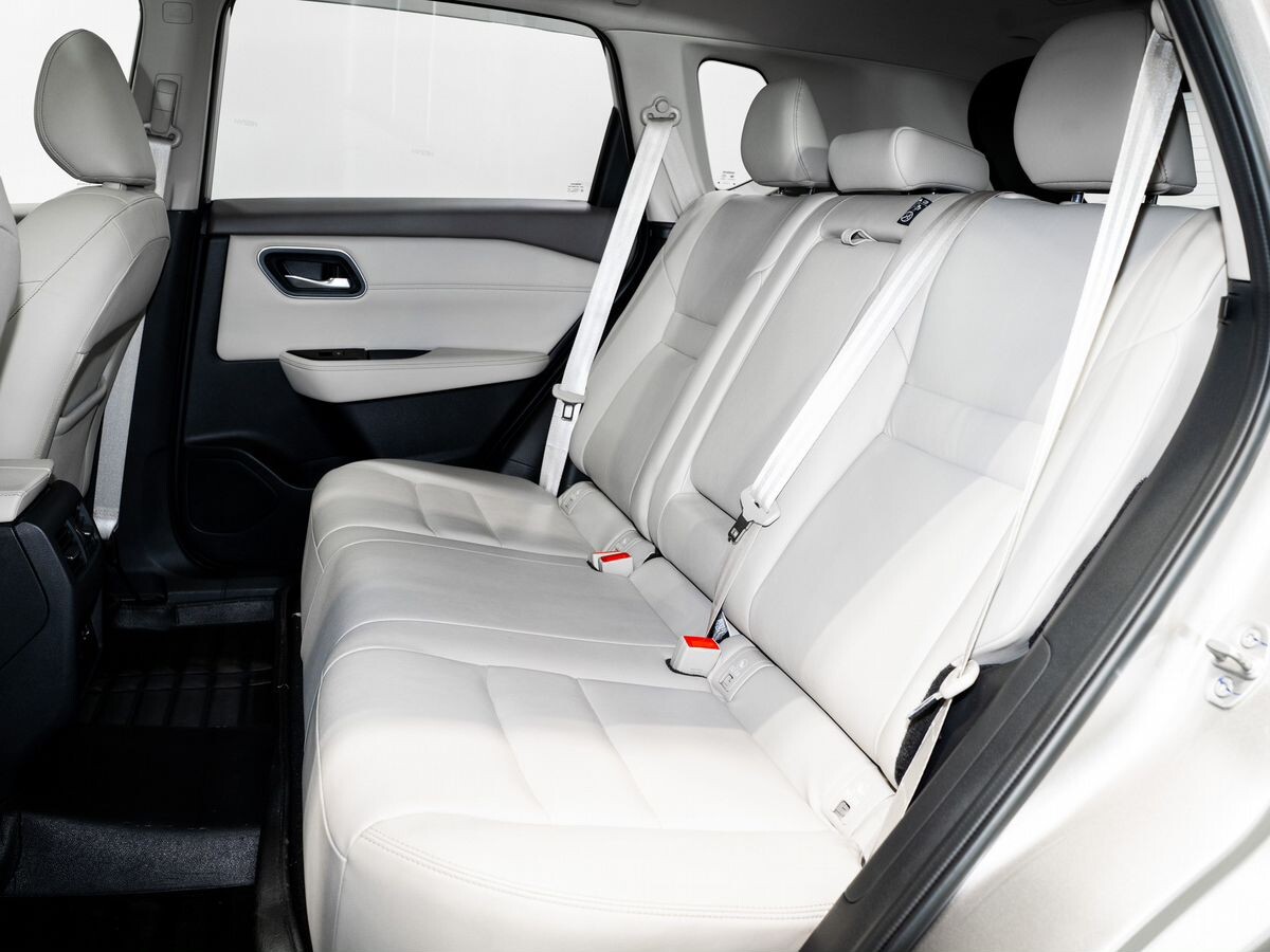 Nissan X-Trail 2021 - фото автомобиля