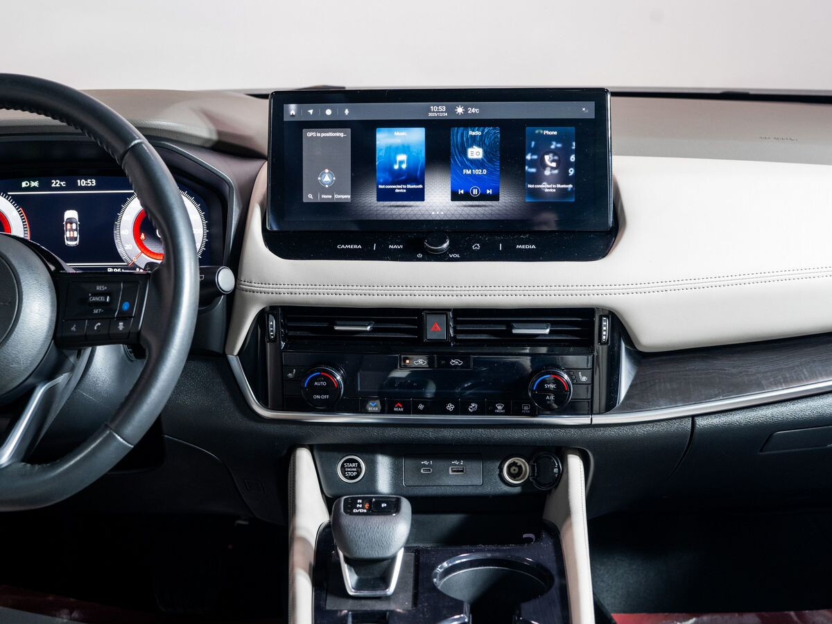 Nissan X-Trail 2021 - фото автомобиля