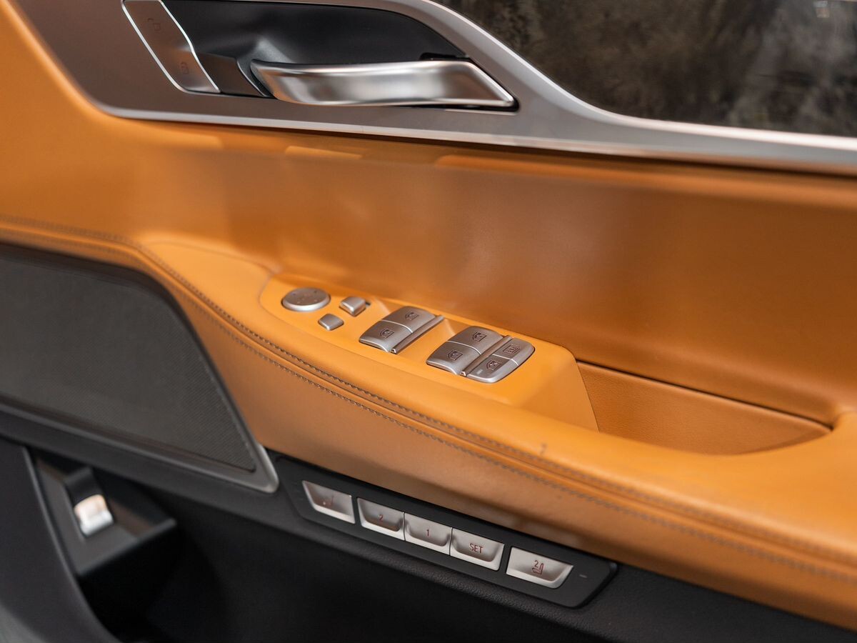 BMW 7 серии 2016 - фото автомобиля