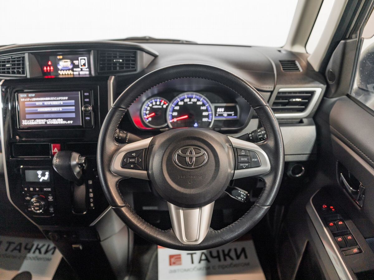 Toyota Tank 2016 - фото автомобиля