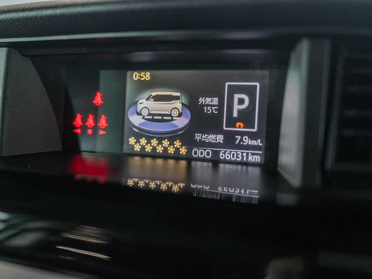 Toyota Tank 2016 - фото автомобиля