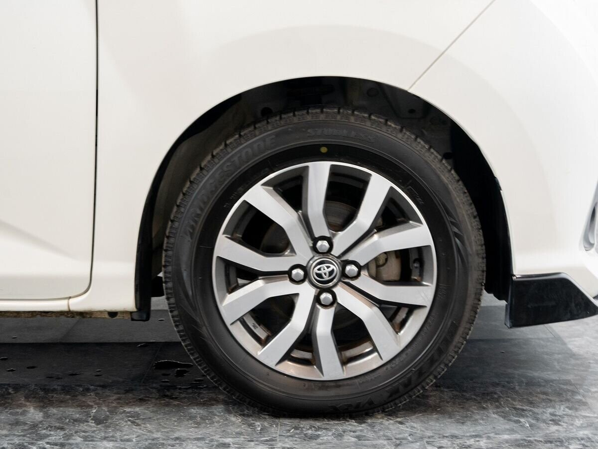 Toyota Tank 2016 - фото автомобиля