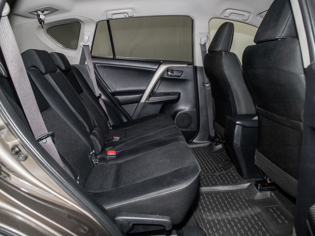 Toyota RAV4 2013 - фото автомобиля