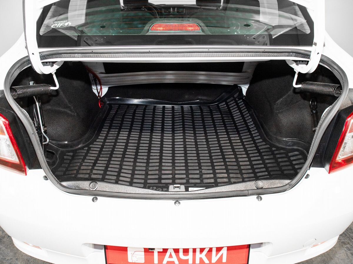 Renault Logan 2015 - фото автомобиля