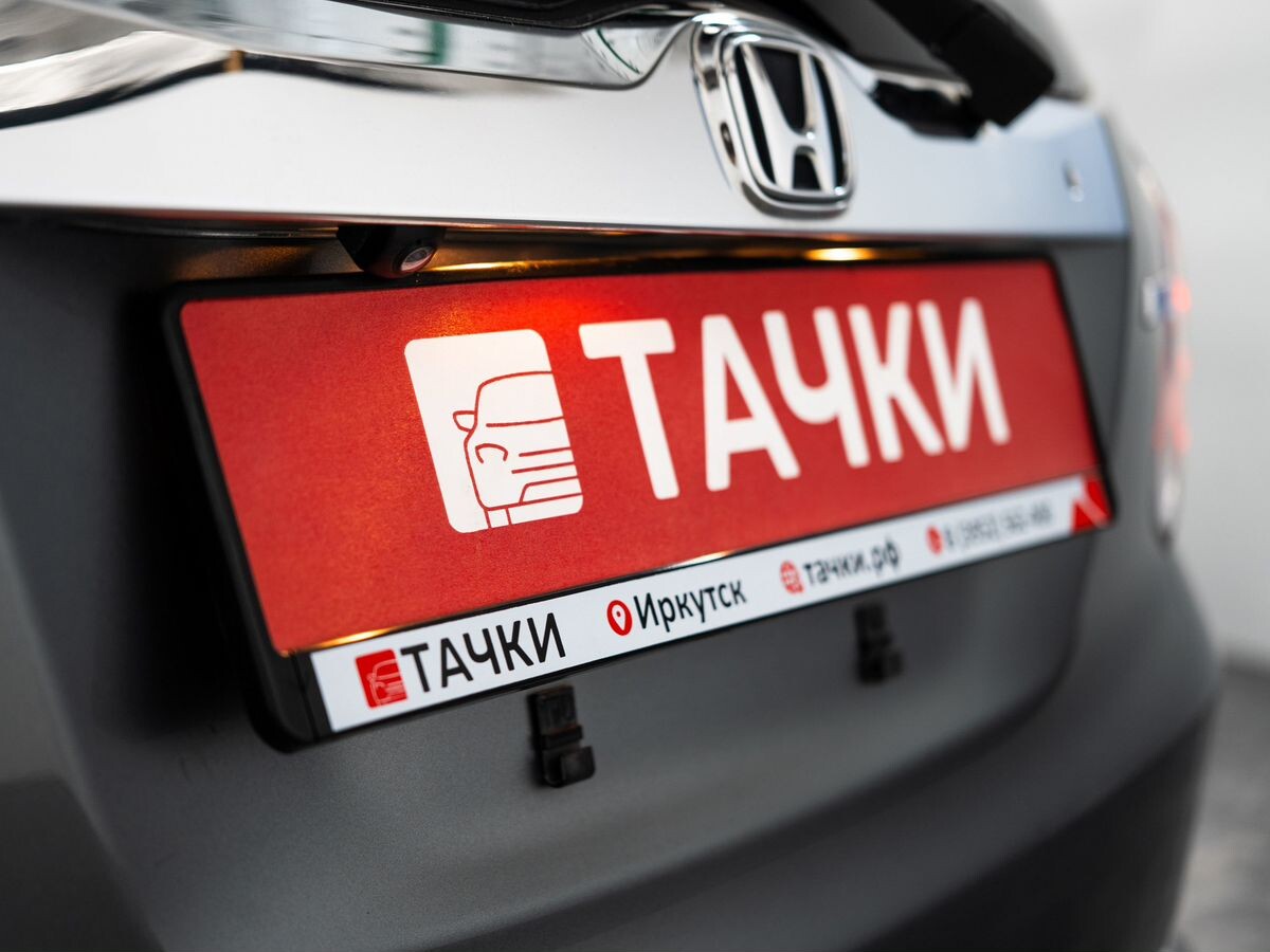 Honda Fit Shuttle 2011 - фото автомобиля