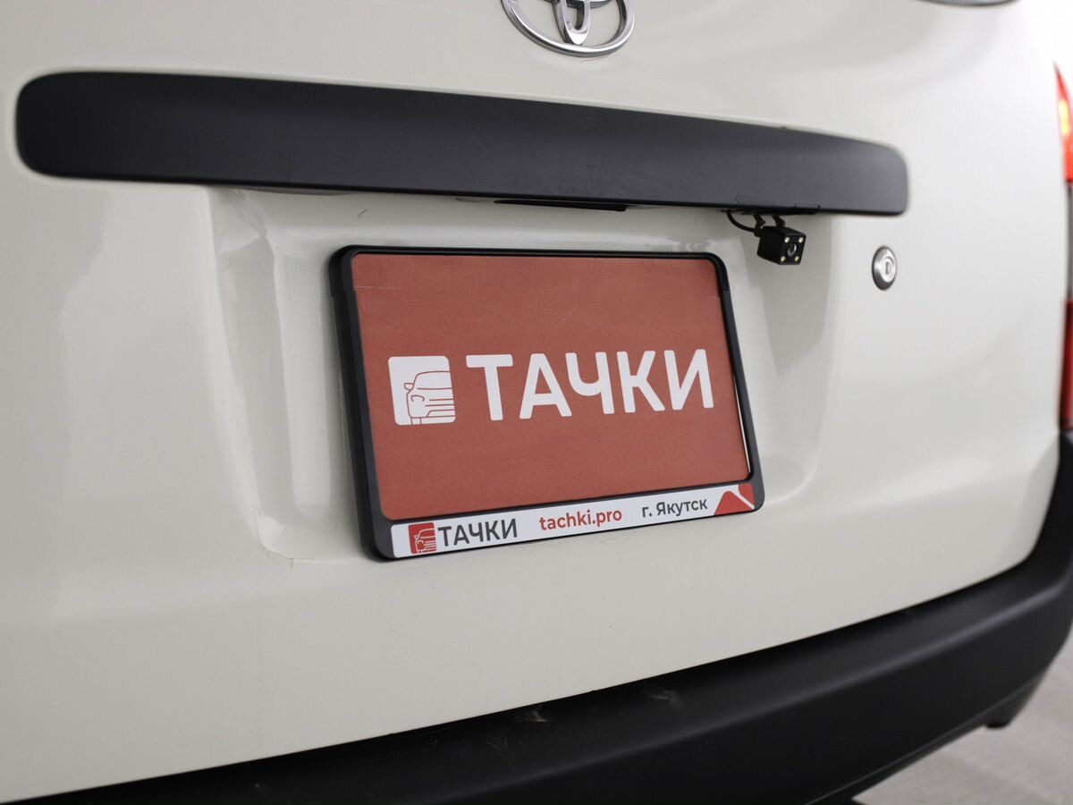 Toyota Succeed 2016 - фото автомобиля