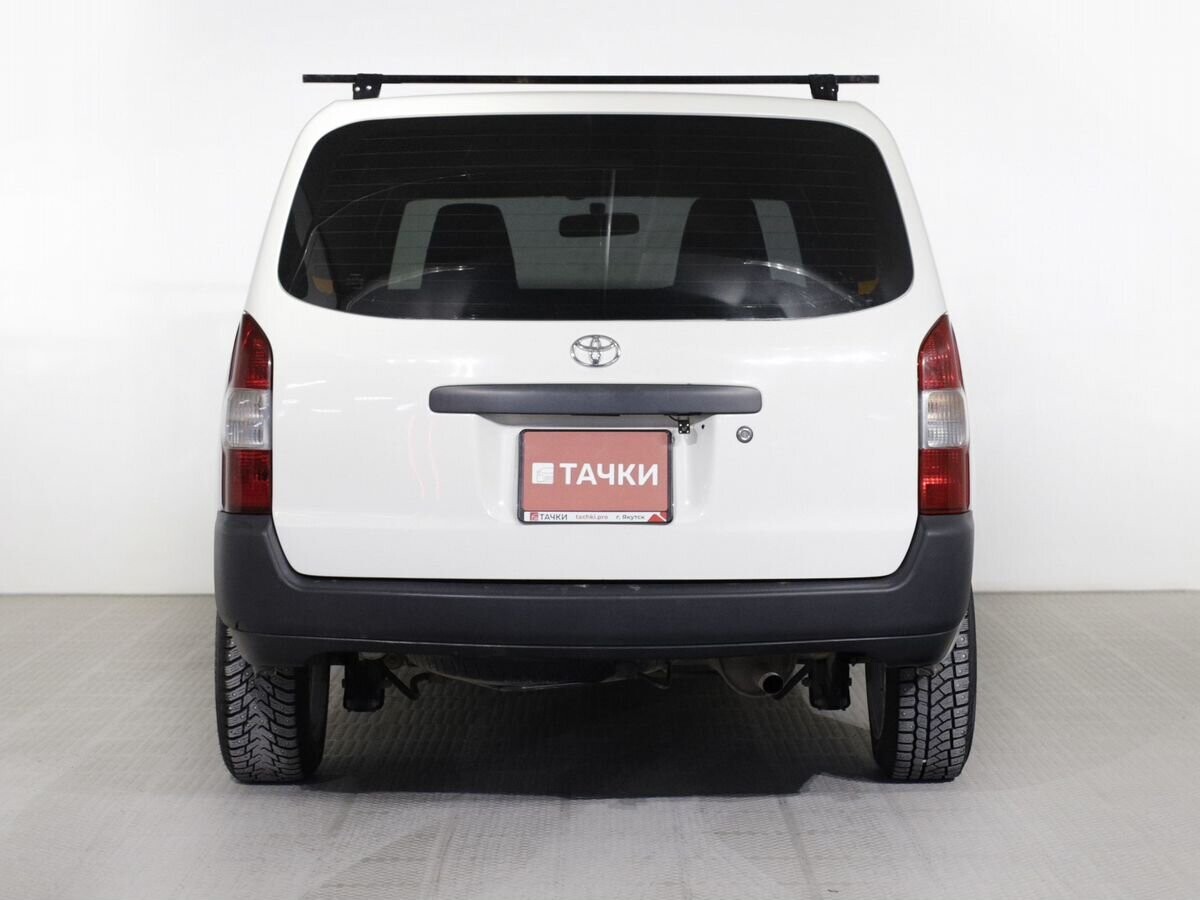 Toyota Succeed 2016 - фото автомобиля