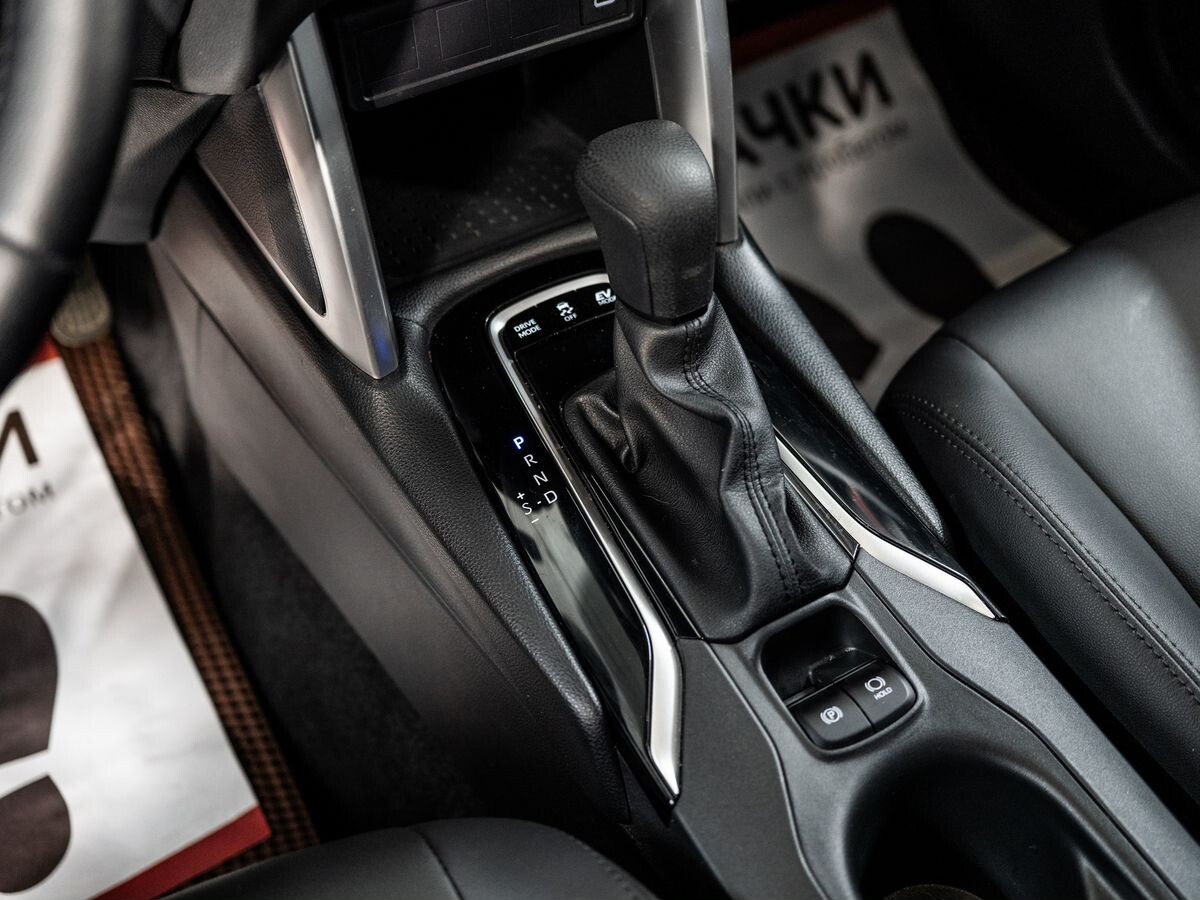 Toyota Corolla Cross 2024 - фото автомобиля