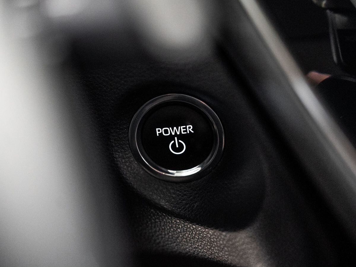 Toyota Corolla Cross 2024 - фото автомобиля