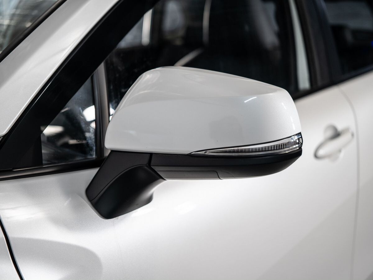 Toyota Corolla Cross 2024 - фото автомобиля