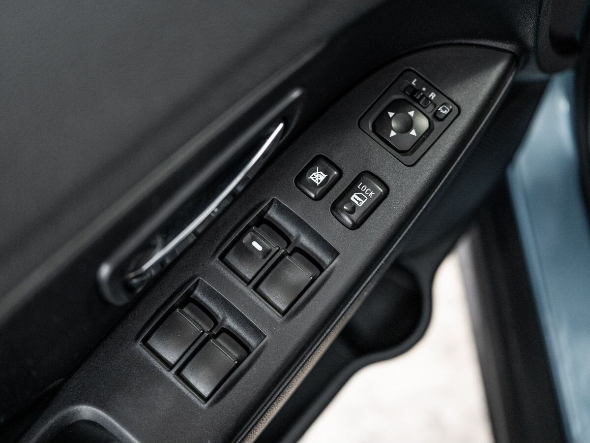 Mitsubishi ASX 2010 - фото автомобиля