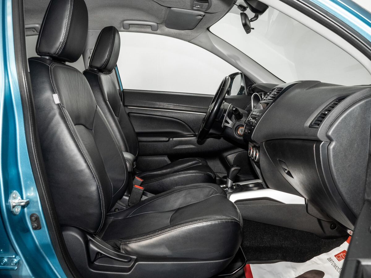 Mitsubishi ASX 2010 - фото автомобиля