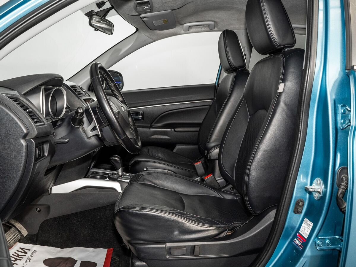 Mitsubishi ASX 2010 - фото автомобиля