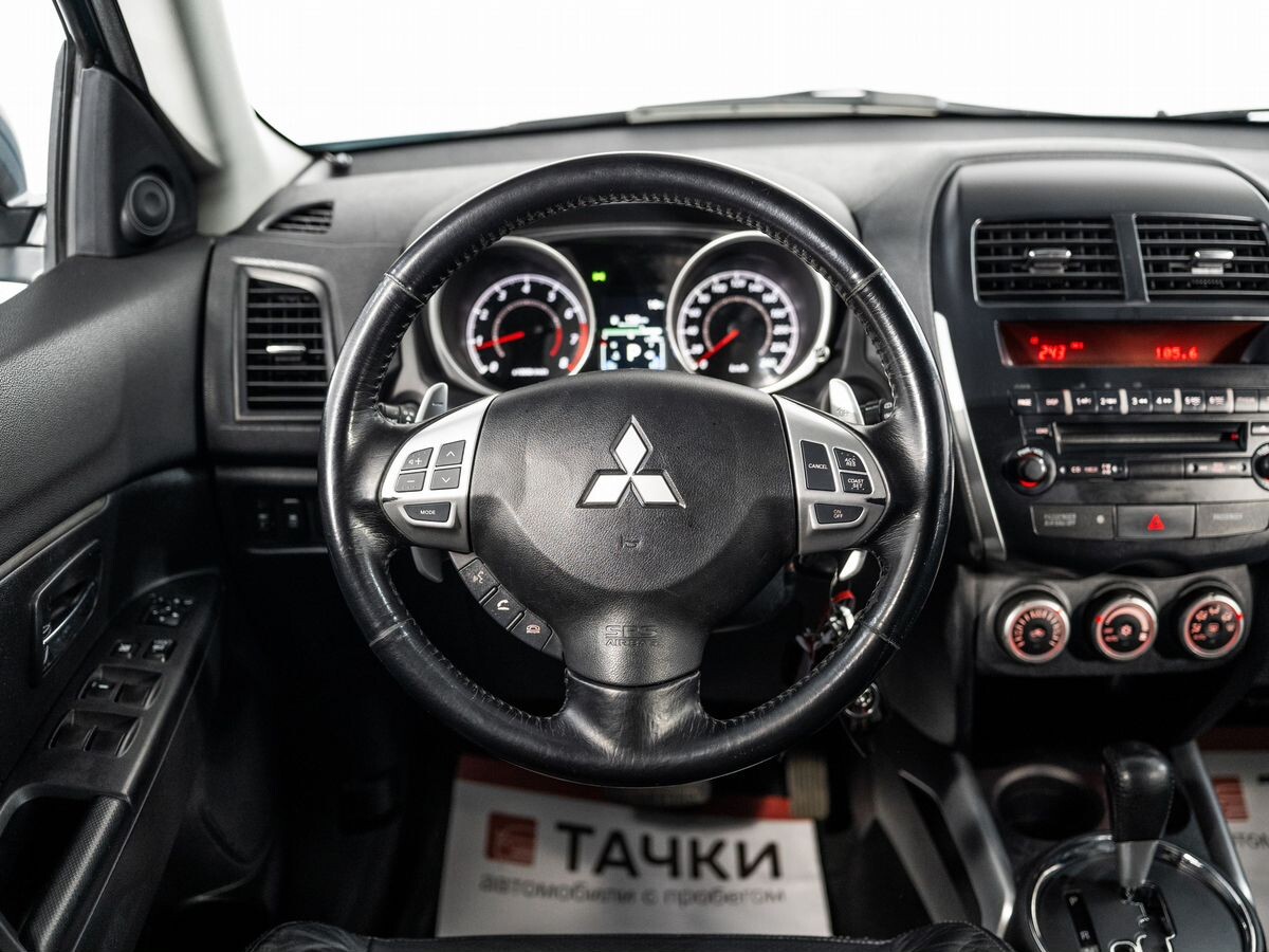 Mitsubishi ASX 2010 - фото автомобиля