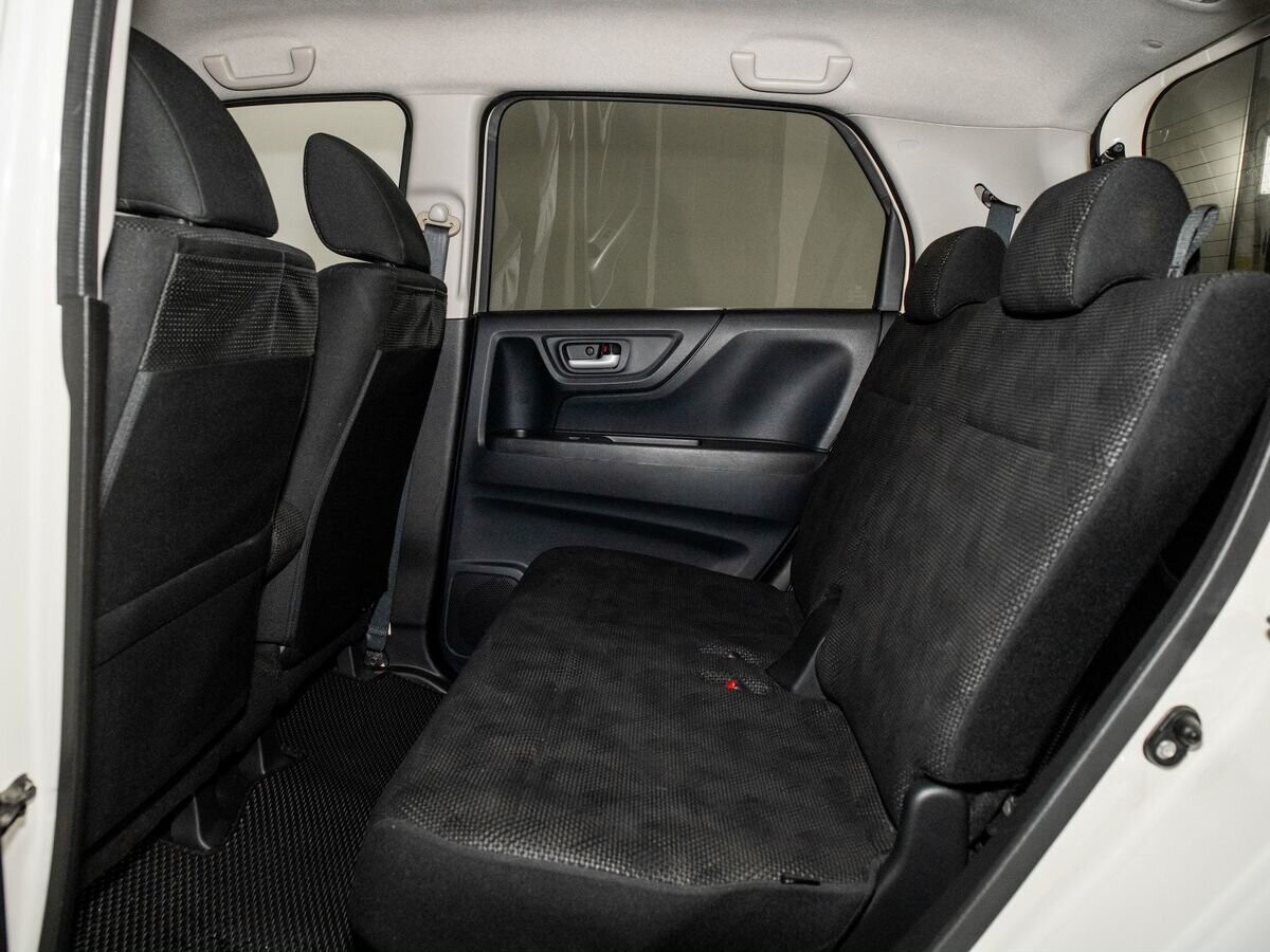 Honda N-WGN 2017 - фото автомобиля