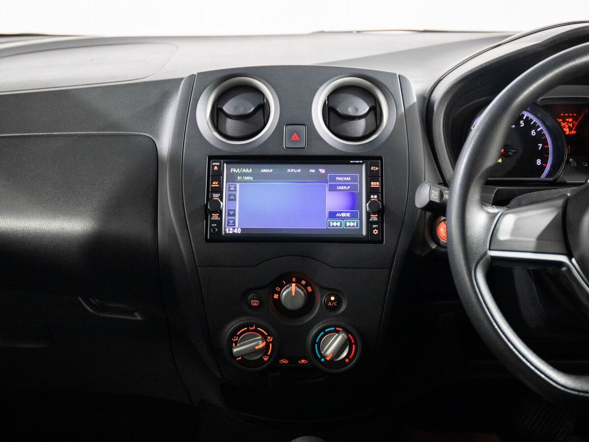 Nissan Note 2019 - фото автомобиля