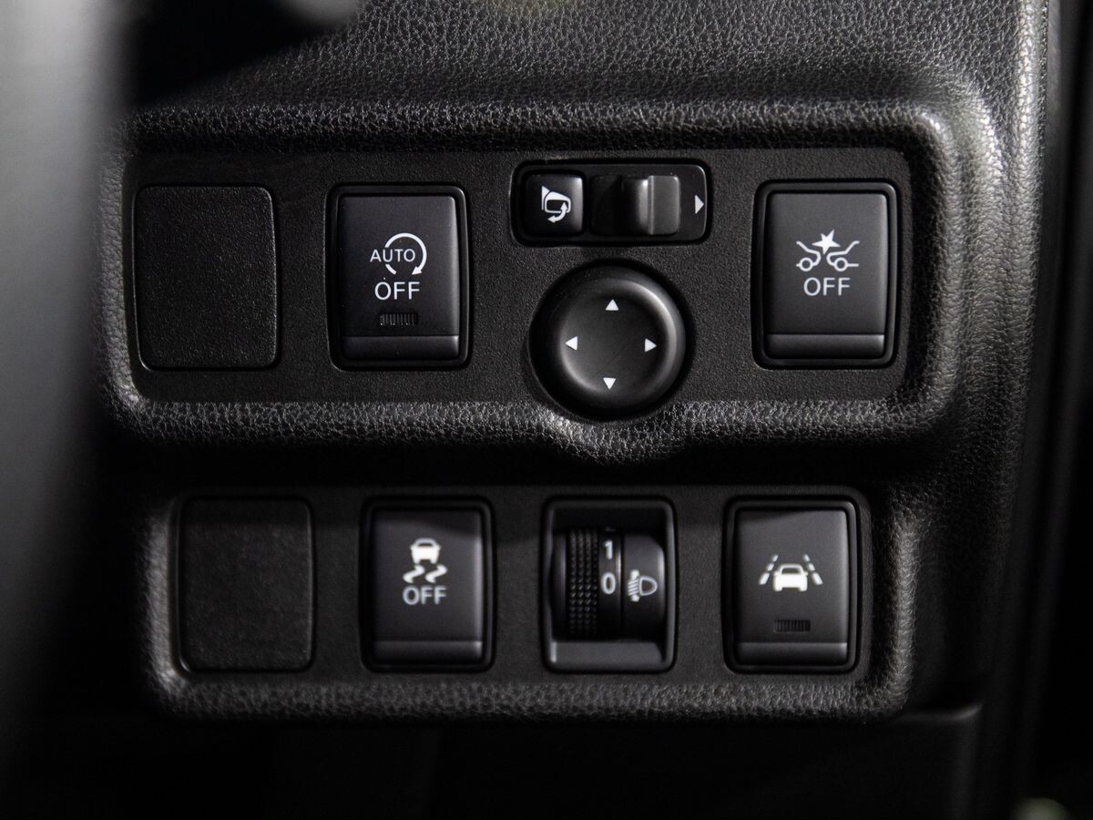 Nissan Note 2019 - фото автомобиля