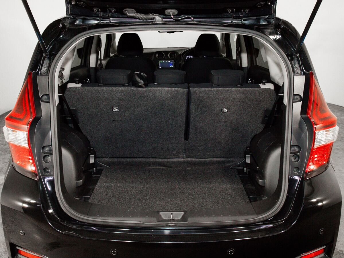 Nissan Note 2019 - фото автомобиля