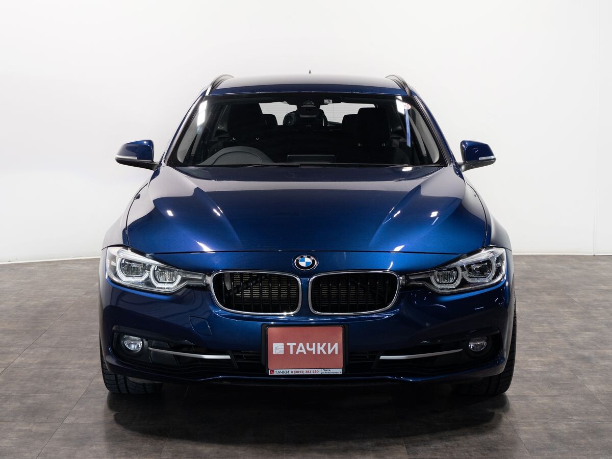 BMW 3 серии 2017 - фото автомобиля