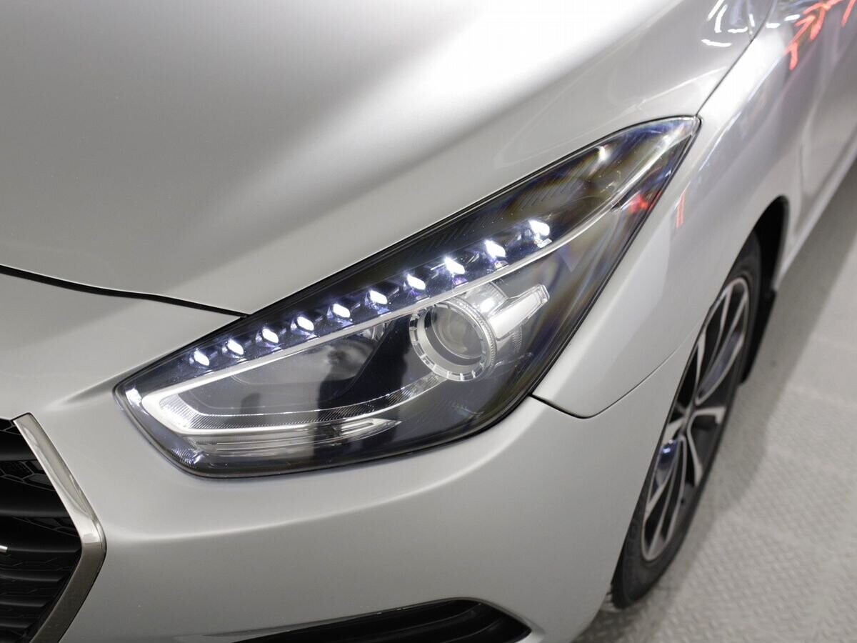 Hyundai i40 2016 - фото автомобиля