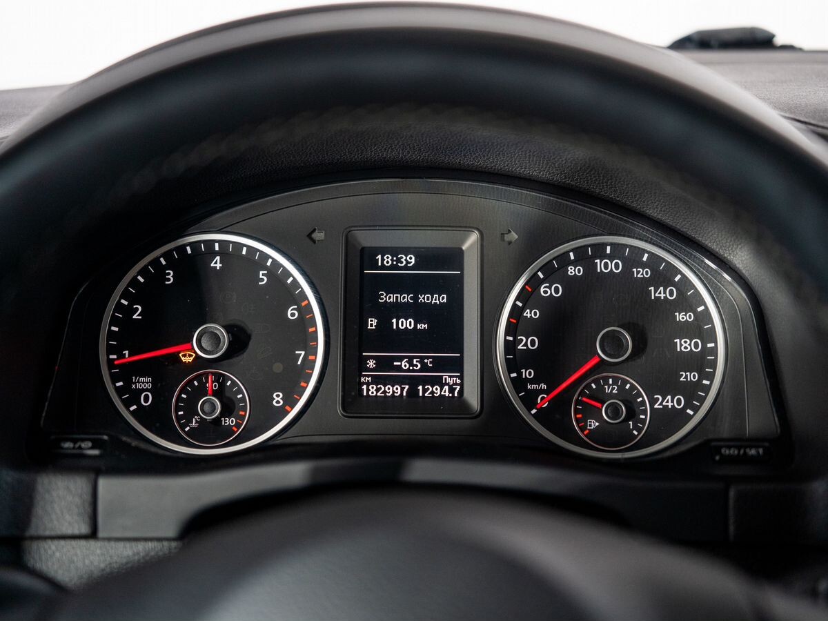 Volkswagen Tiguan 2014 - фото автомобиля