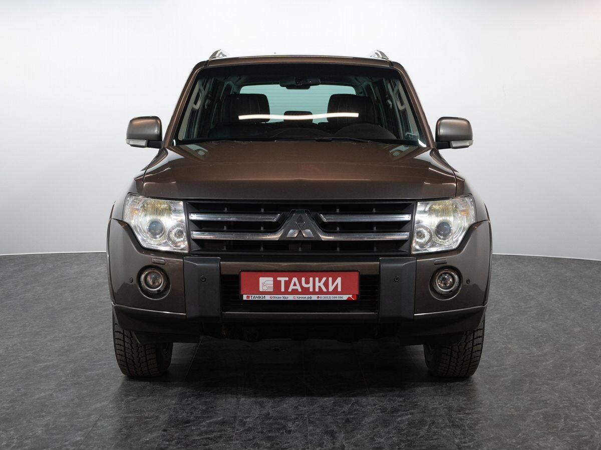 Mitsubishi Pajero 2011 - фото автомобиля