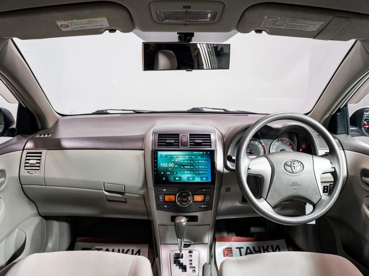 Toyota Corolla 2009 - фото автомобиля