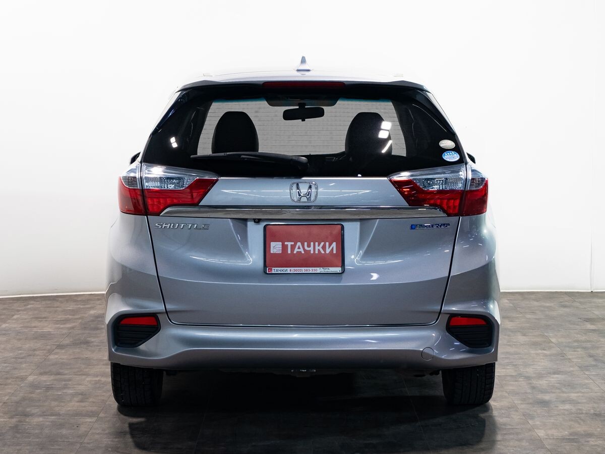 Honda Shuttle 2017 - фото автомобиля