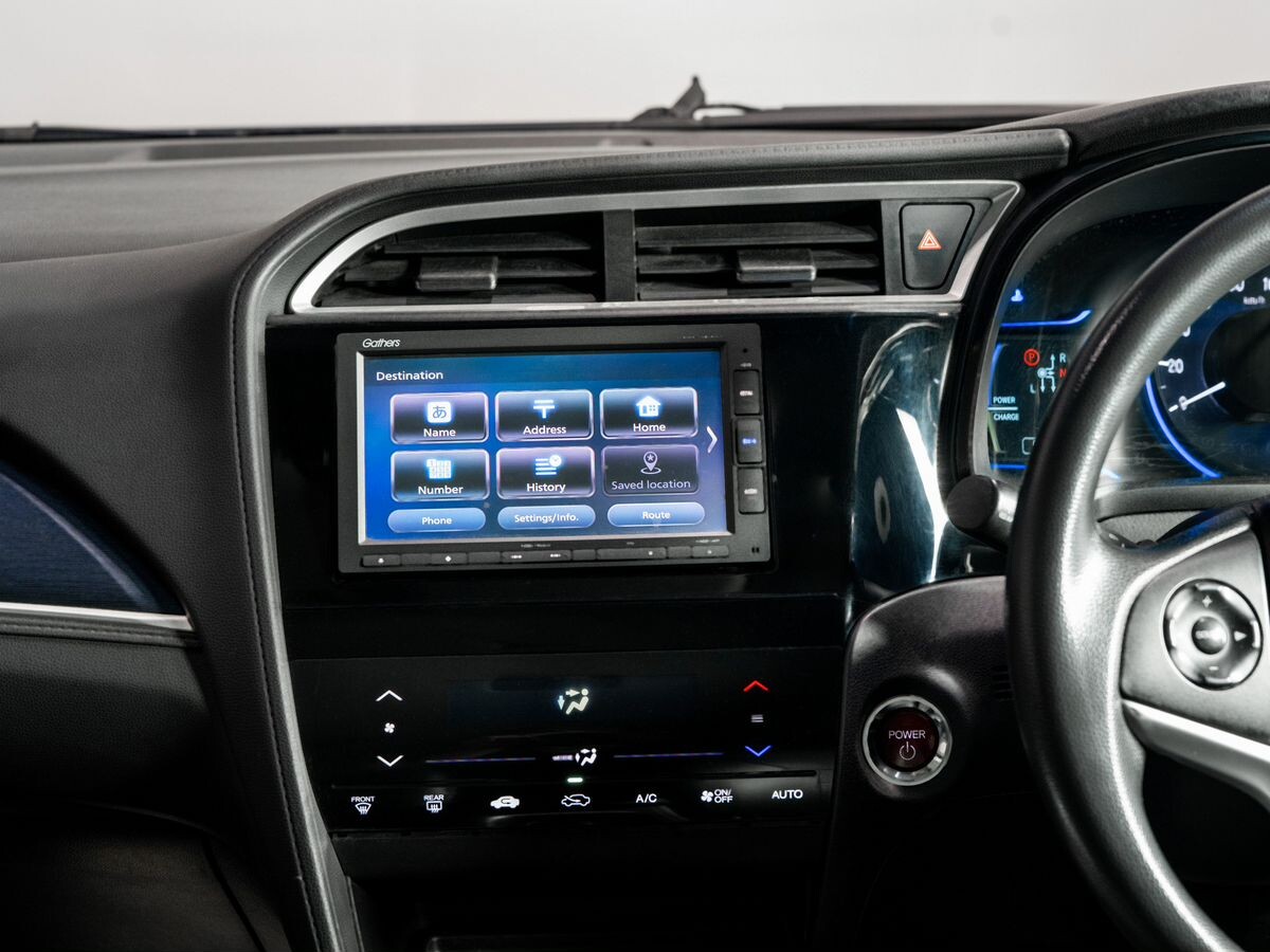 Honda Shuttle 2017 - фото автомобиля