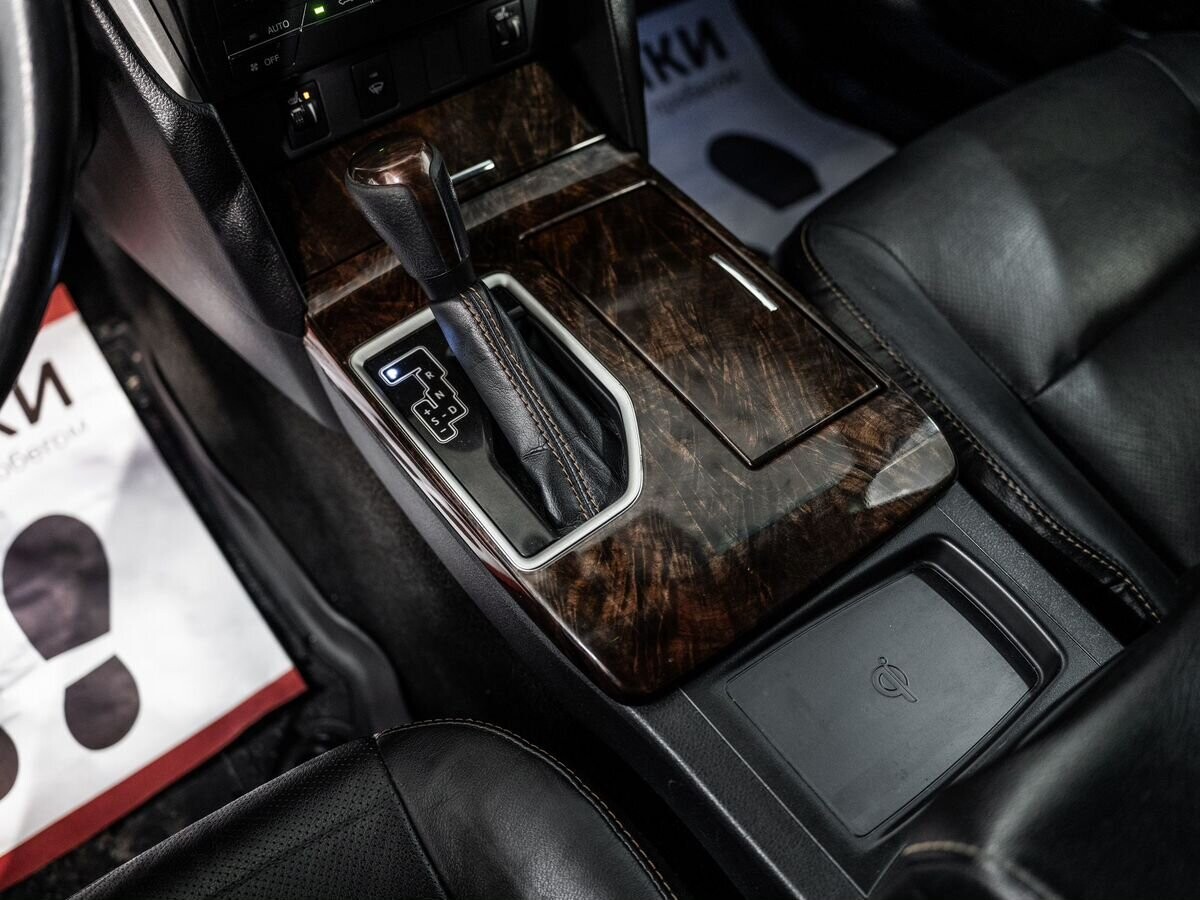 Toyota Camry 2017 - фото автомобиля