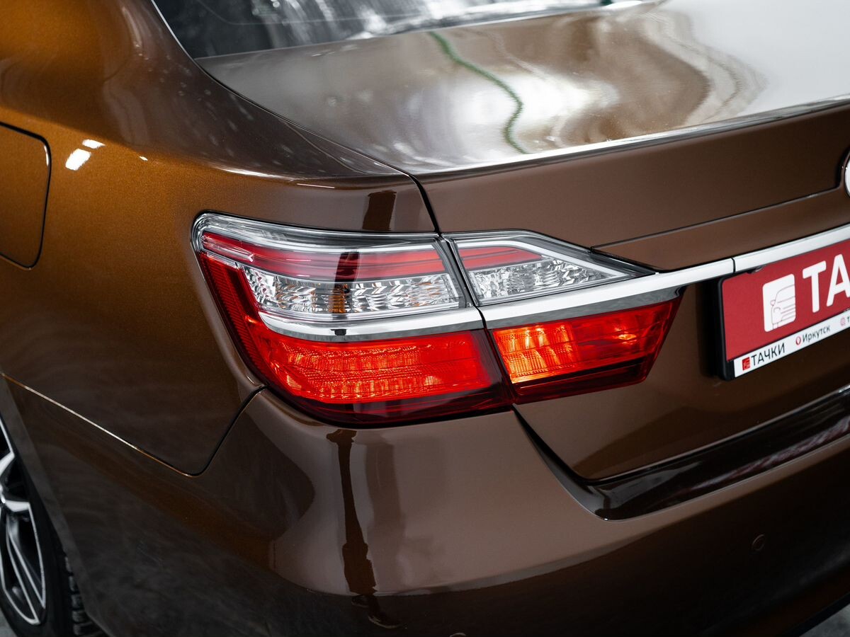 Toyota Camry 2017 - фото автомобиля
