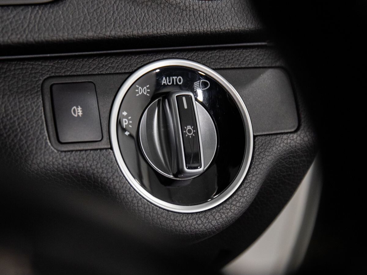 Mercedes-Benz C-Класс 2013 - фото автомобиля