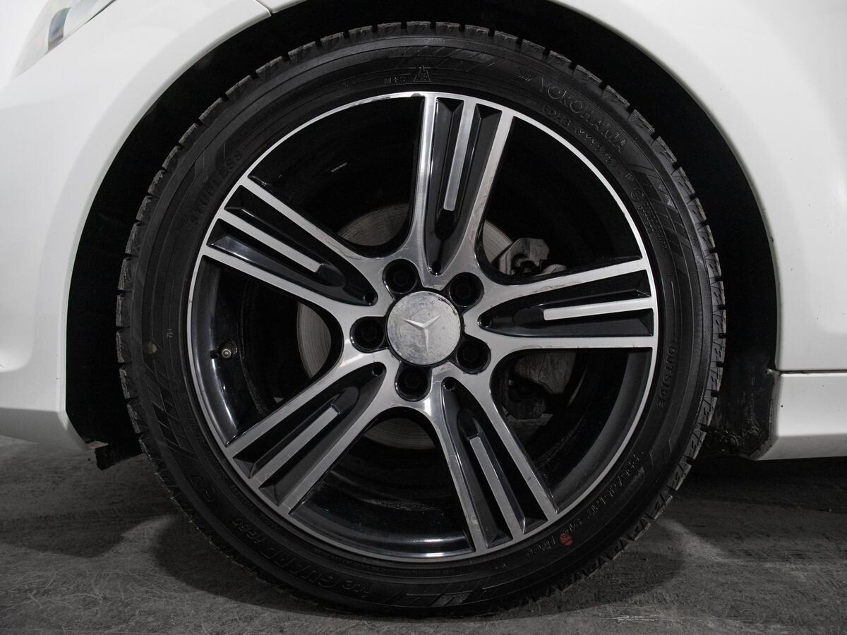 Mercedes-Benz C-Класс 2013 - фото автомобиля