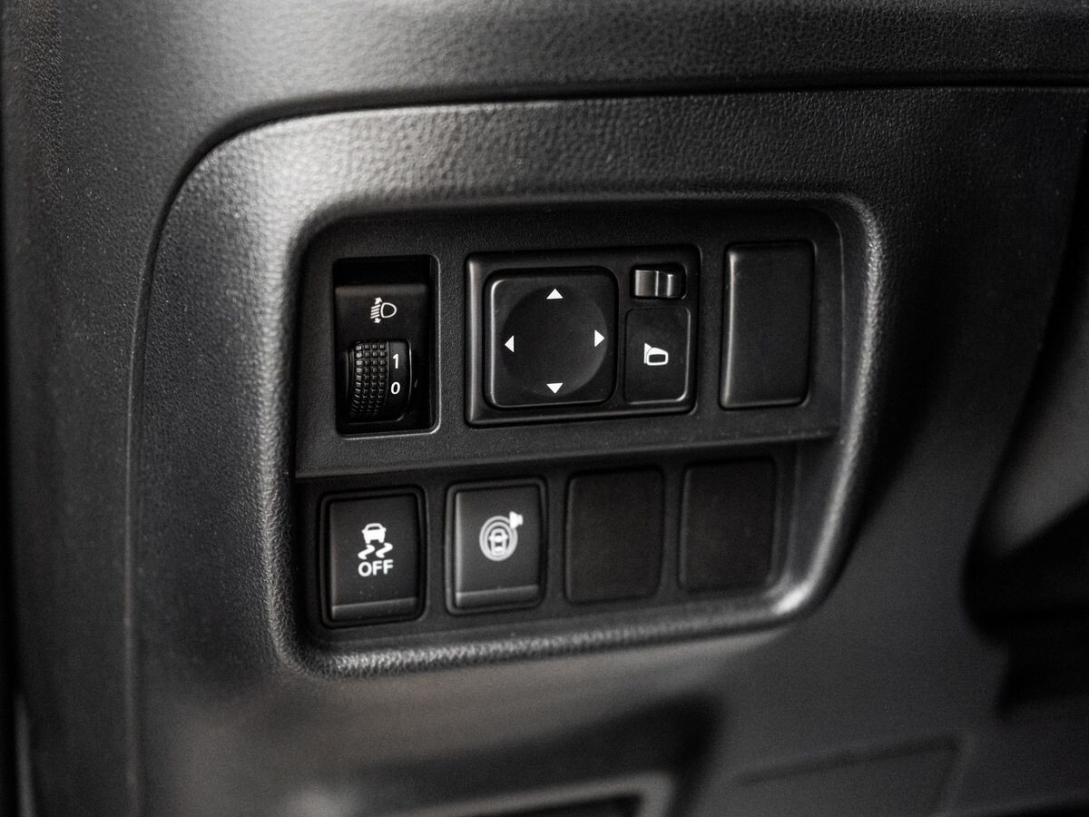 Nissan Juke 2017 - фото автомобиля