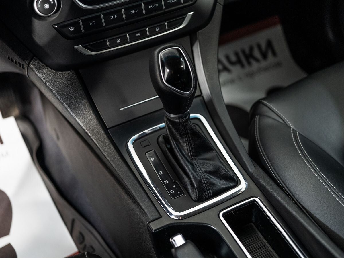 Geely Emgrand 7 2019 - фото автомобиля